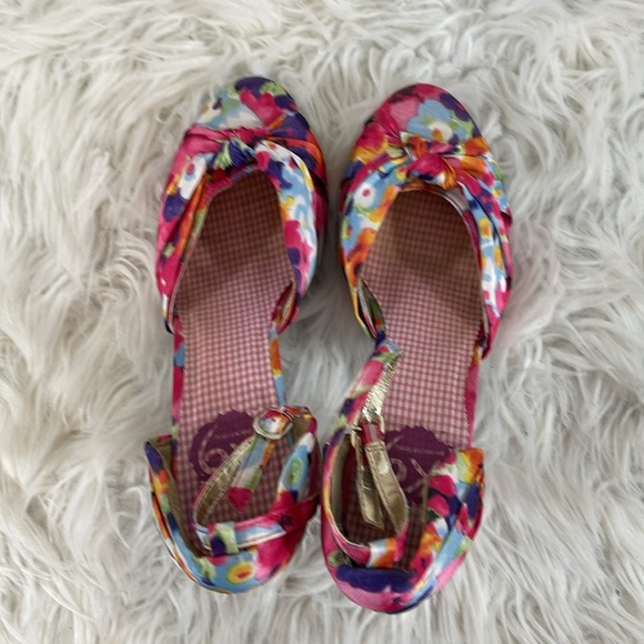 K9 By Rocket Dog Pumps Heel Size 8.5 Ankle Strap Buckle Pink Floral Jazzin Homer - Picture 6 of 14